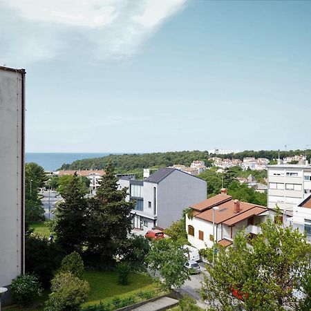 Apartamento Nada 5 - Apartman S Pogledom Na More Pula Exterior foto